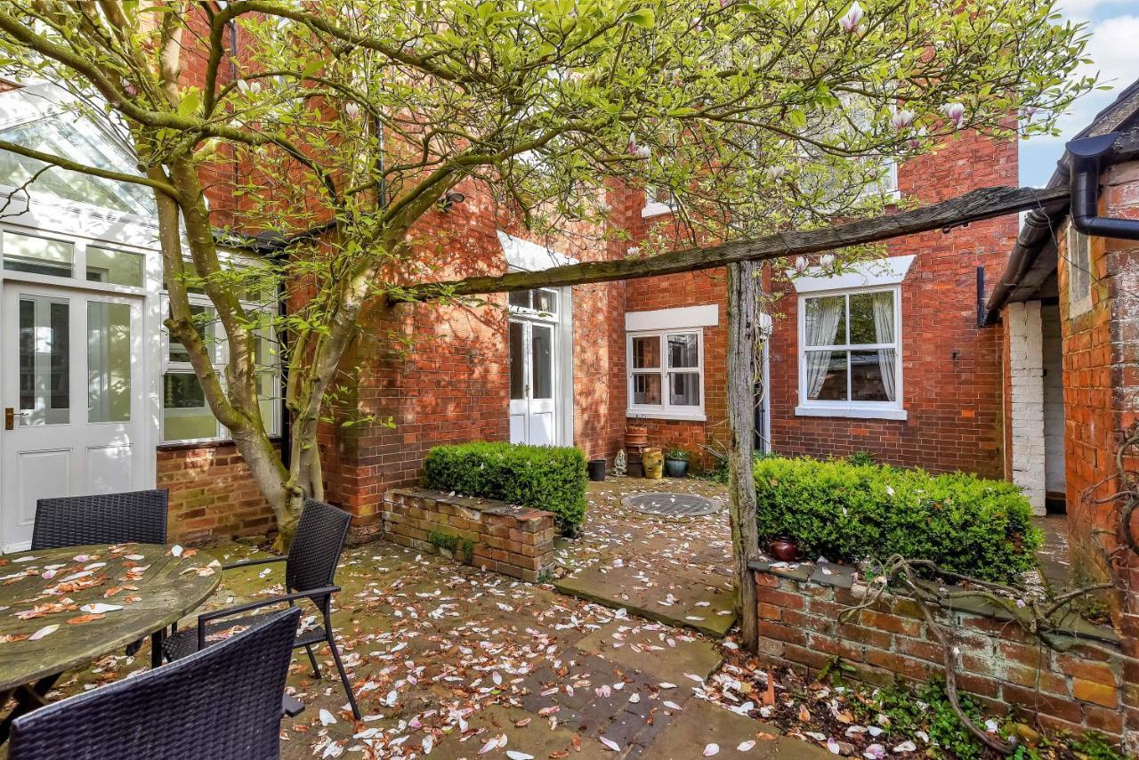 The Hollies Bed and Breakfast South Kilworth Εξωτερικό φωτογραφία